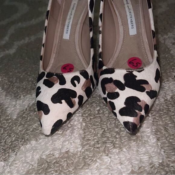 Diane Von Furstenberg shoes size 6.5 - Picture 2 of 5